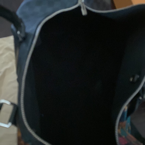 Louis Vuitton Special Edition Cobalt Jungle 55 Duffle. Excellent condition - Picture 4 of 9